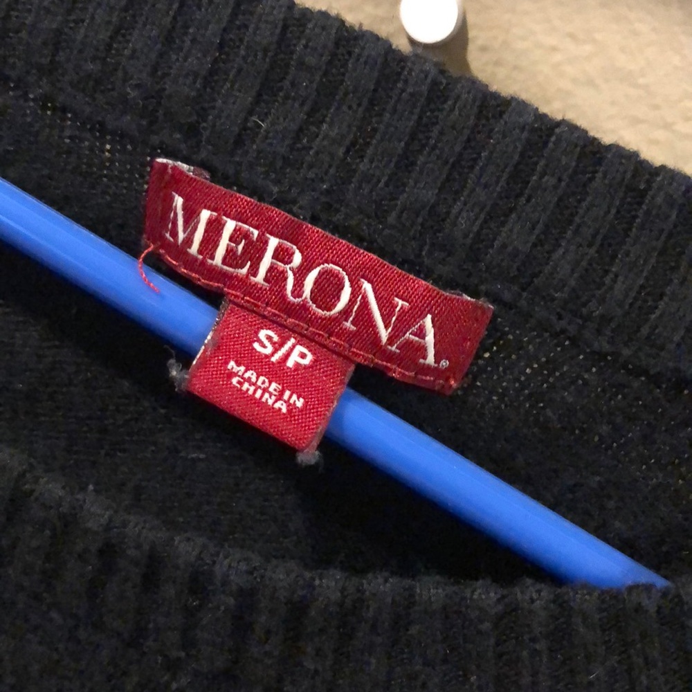 Sweater - Picture 2 of 2